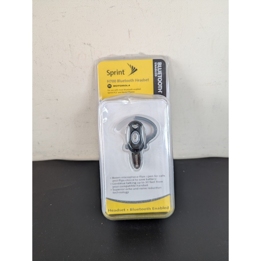 Sprint Motorola H700 Bluetooth Headset NEW *read